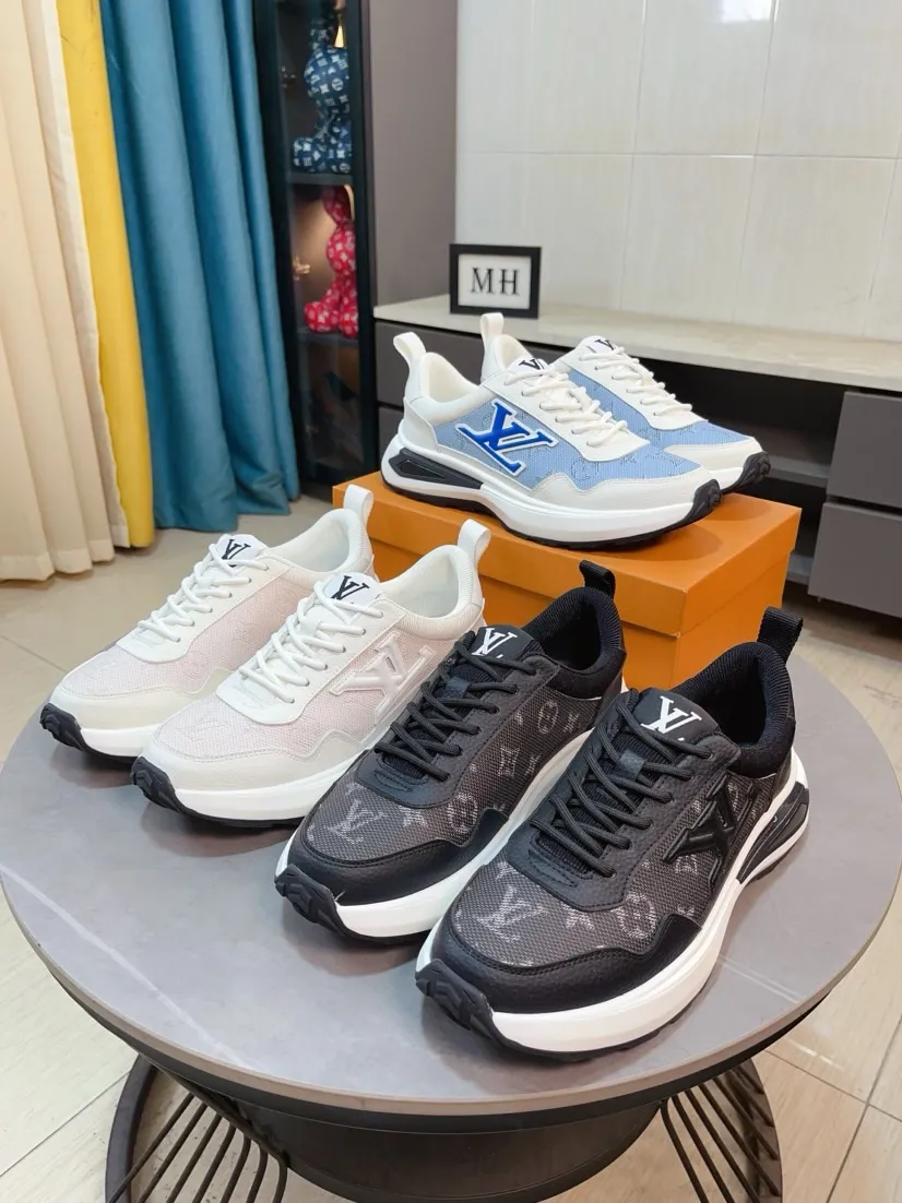 Men's shoes💰458🌸🌸【LV】Louis Vuitton🔍Top Purchasing Agency🇮🇹 Lu Street Fashion God's new sports shoes are coming and are on sale at the counter simultaneously. Original factory configuration, original cowhide fabric imported from Italy, high-quality embossed splicing complex process, sports fashionista, imported water-dyed sheepskin lining, sole: Wang Yuan factory specializes in original sole super comfortable, original factory follow-up goods 🔍🔍High quality, you can enter and leave the counter at will, welcome to compare and synchronize with the counter, code number 38-44, 45 customized